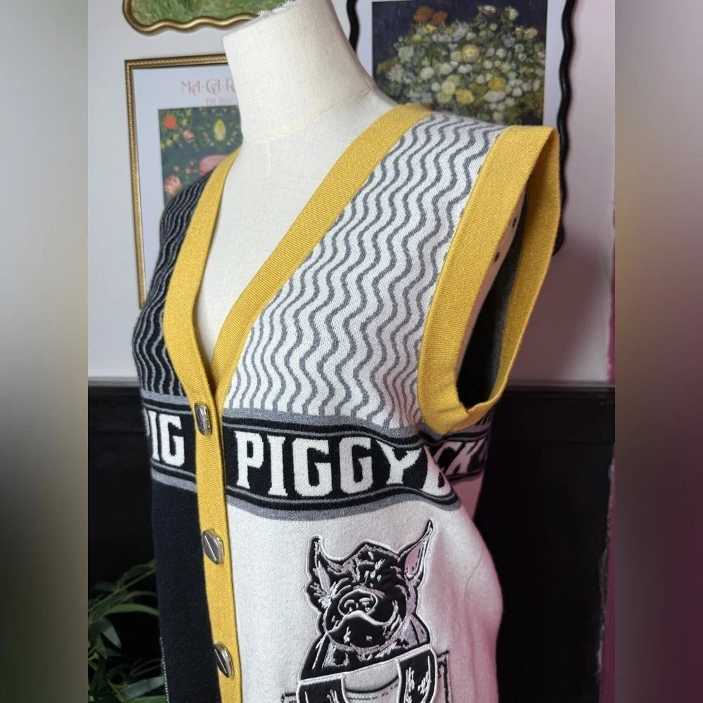 NEW Whistlepig Ugly Pigmas V-Neck Sweater Vest Men’s Sz Medium